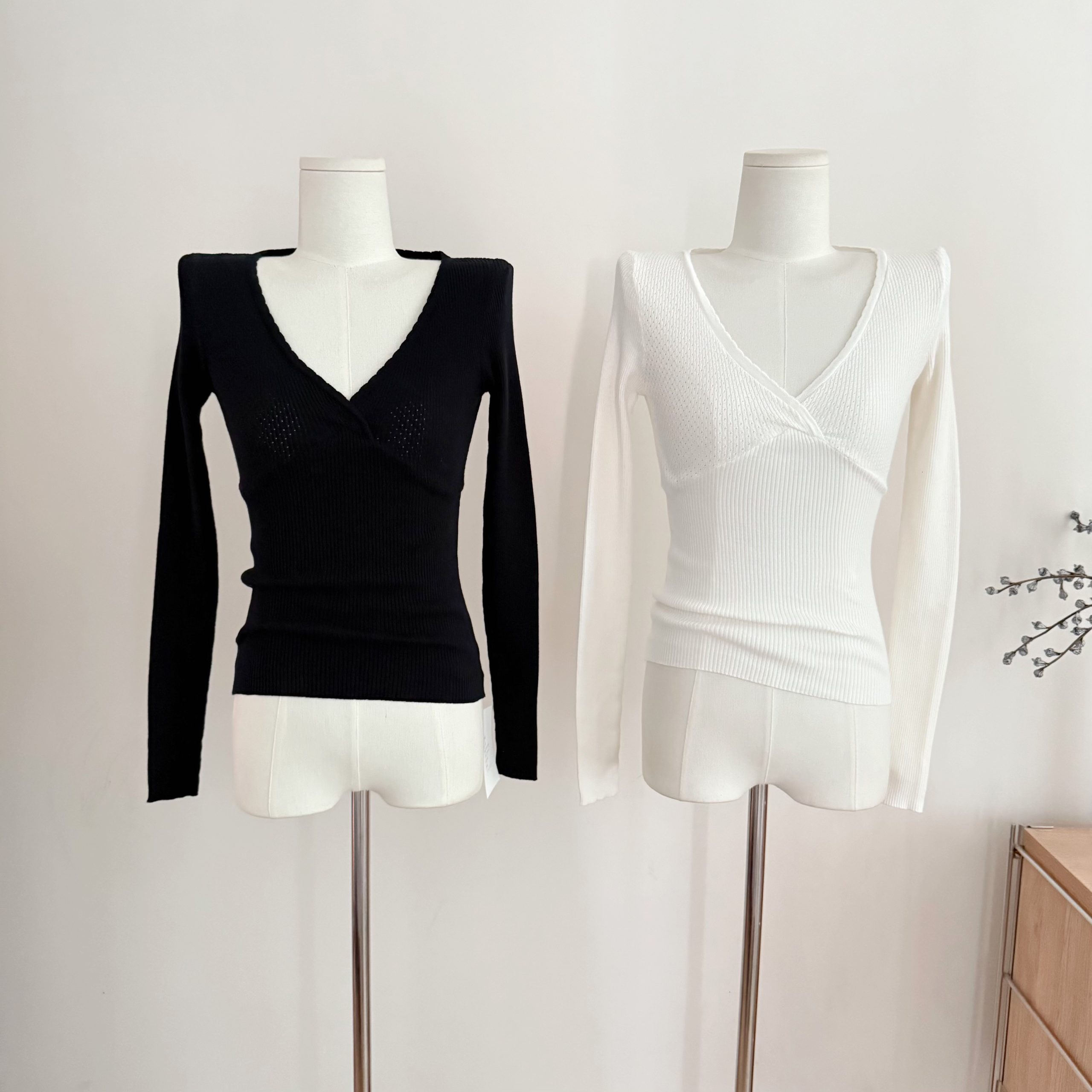 100% Cotton V-Neck Soft Knit Top for Women Casual Pullover