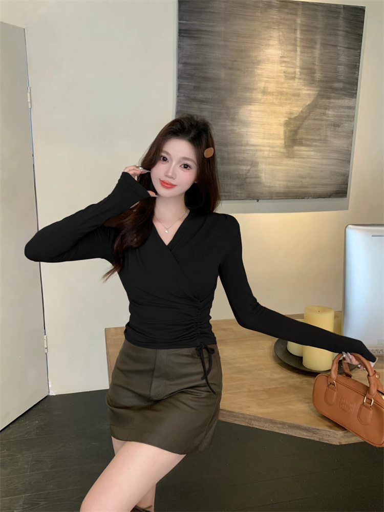 Early Spring French Irregular Pleated Cross V-Neck Women's T-Shirt Slim Fit Short Top - Image 4